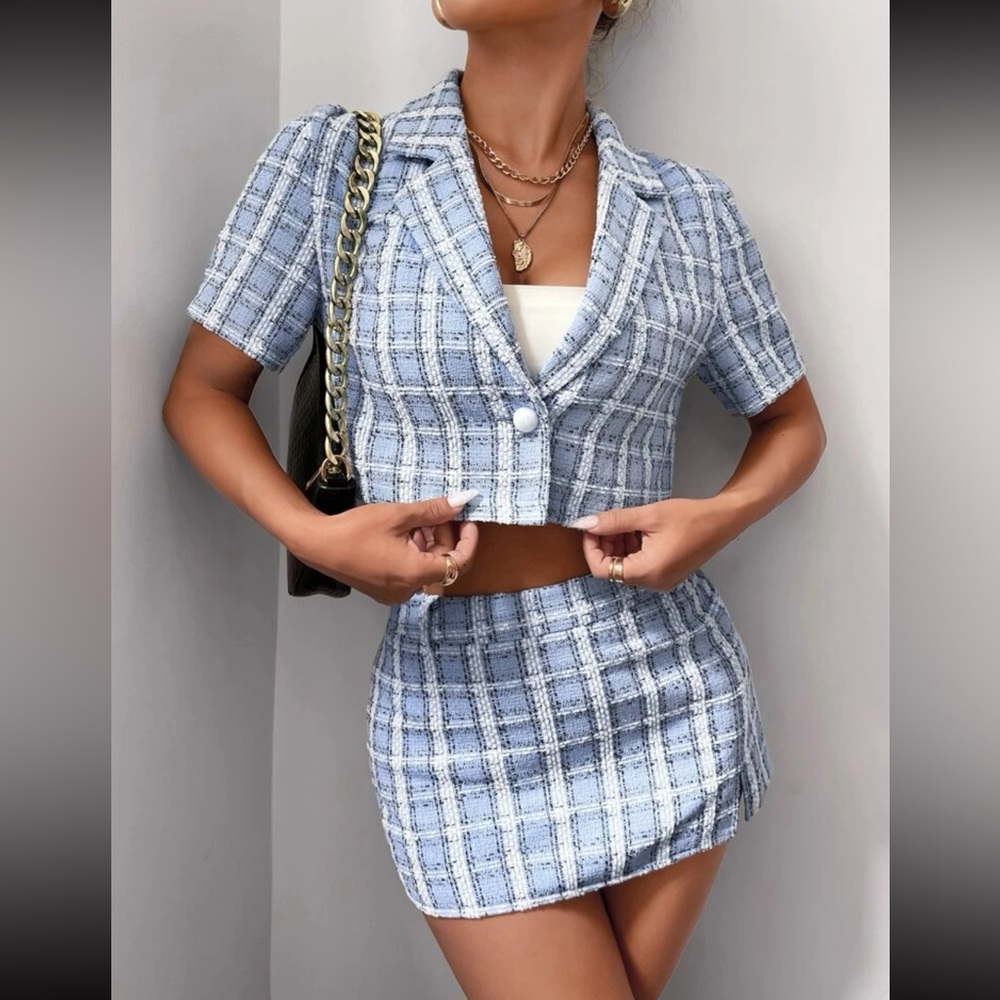 Blazer corto de cuadros con botón & Falda bajo con abertura
